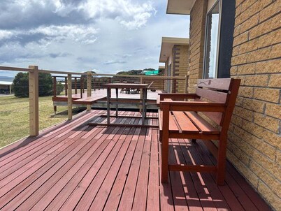 White Sands – Coastal Comfort Made Easy