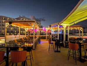 Outdoor dining - 2BR Pool-Garden Oasis. Near Beaches, Maho Village & Golf Club (Maho)