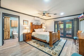 Schreibtisch, Bügeleisen/Bügelbrett, kostenloses WLAN, Bettwäsche