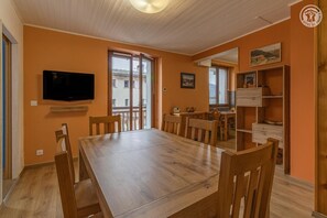 Dining - LE LYNX - LES AIRELLES (AUSSOIS)