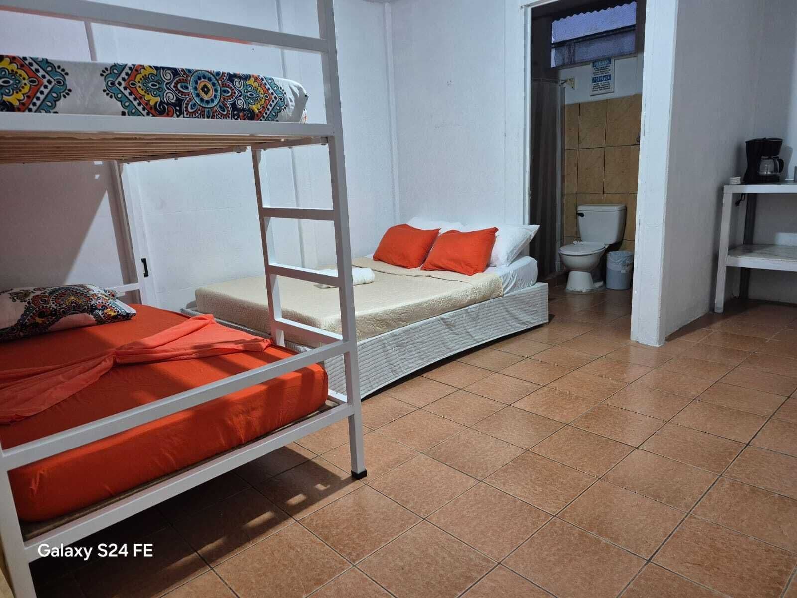 Roba de llit d'alta qualitat, wifi gratuïta i roba de llit 