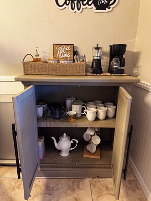 Interior - Your Home away from home II (New Port Richey)