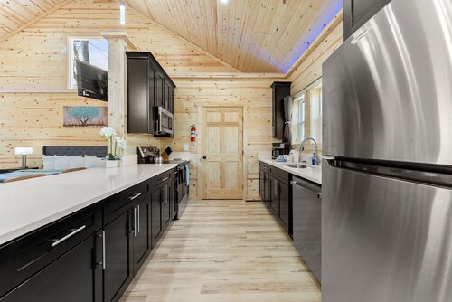 Brand New Luxury Private Couples Retreat