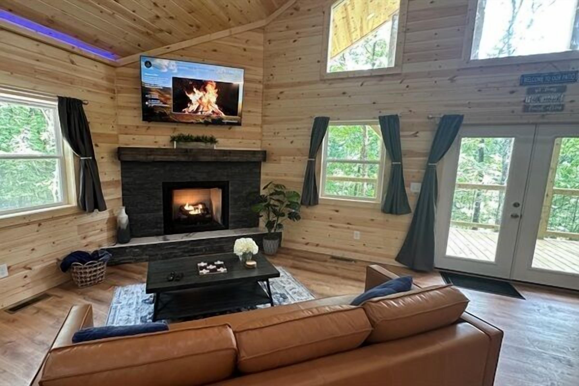 Télévision, cheminée