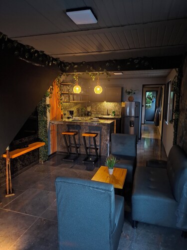 Loft authentic coffee axis