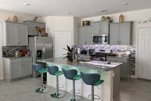 Private kitchen - 2 BR Condo w/ Private Pool & Jacuzzi · Solterra Resort · 15 min to Disney Area (Davenport)