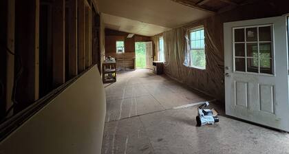 One Bedroom Rustic Cabin