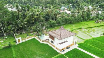 Villa Premium, 1 chambre | Vue sur la campagne depuis l’hébergement