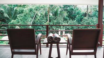 Vila luxo, 2 quartos, vista para a montanha | Terraço/pátio