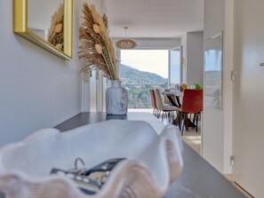 Interior - New Villa 2025 | Private Pool | View : Maures | 25 min from St Tropez (La Garde Freinet)