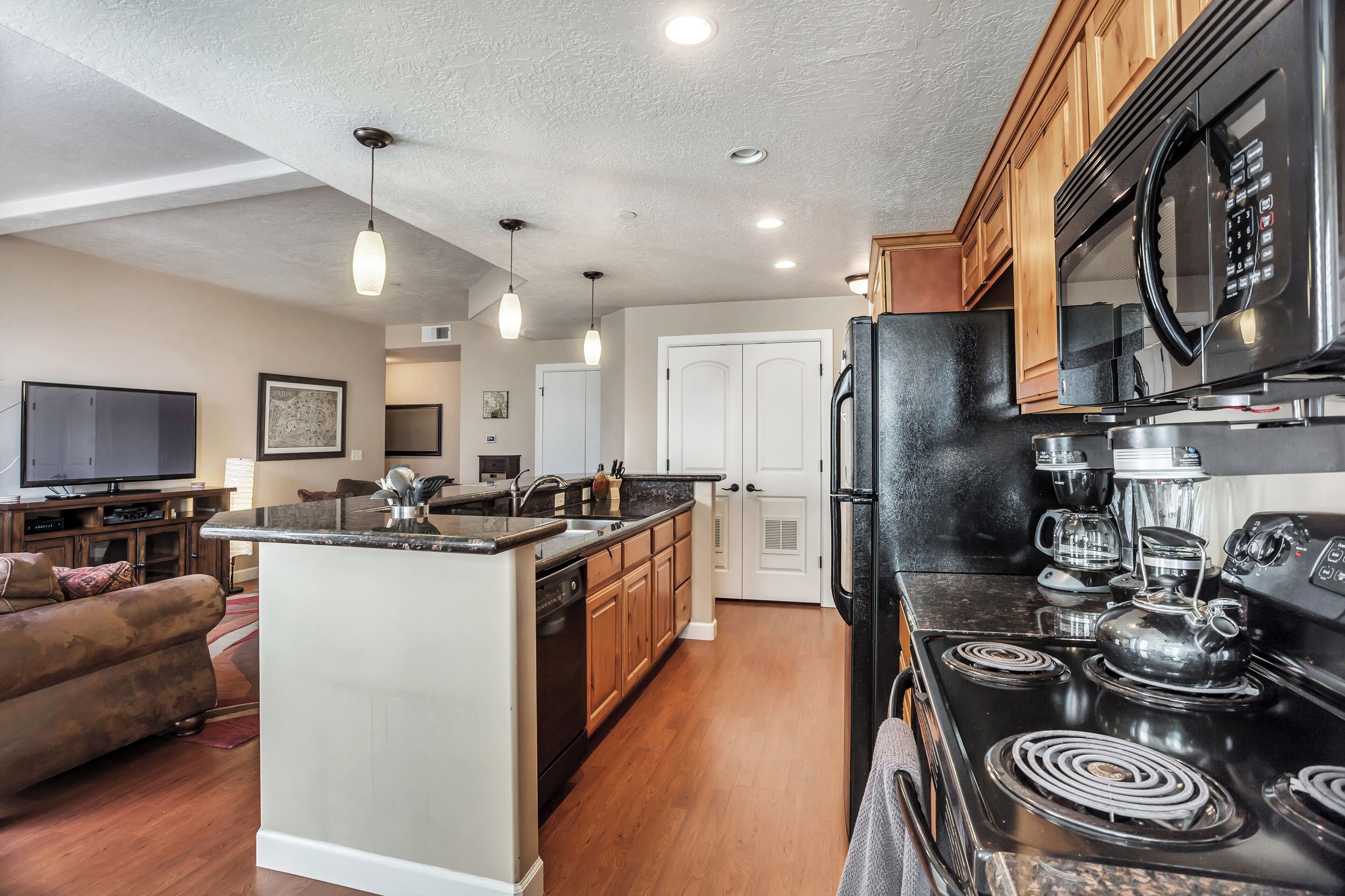 Condo luxo, 3 quartos, aceita animais de estimação | Cozinha privada