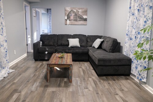 Spacious modern 3-bedroom house in beautiful Portsmouth city.