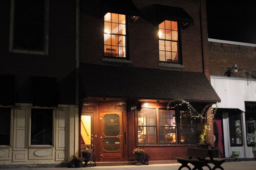 Downtown Lake Odessa's Apartment On 4th