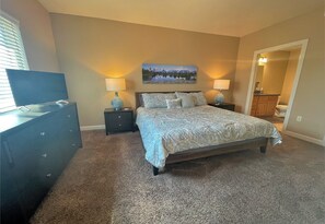 Deluxe Condo, 3 Bedrooms, City View - Downtown Condo Close to Everything (Salt Lake City)