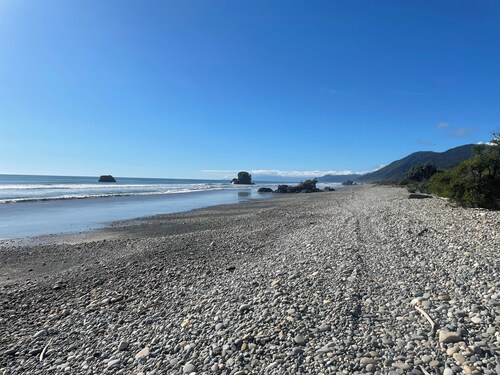 Self contained bus on the Granity beachfront