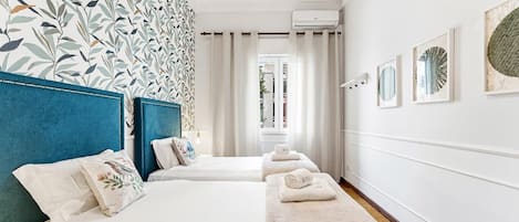 Silitysrauta/-lauta, internet, vuodevaatteet