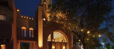 Fachada de la propiedad