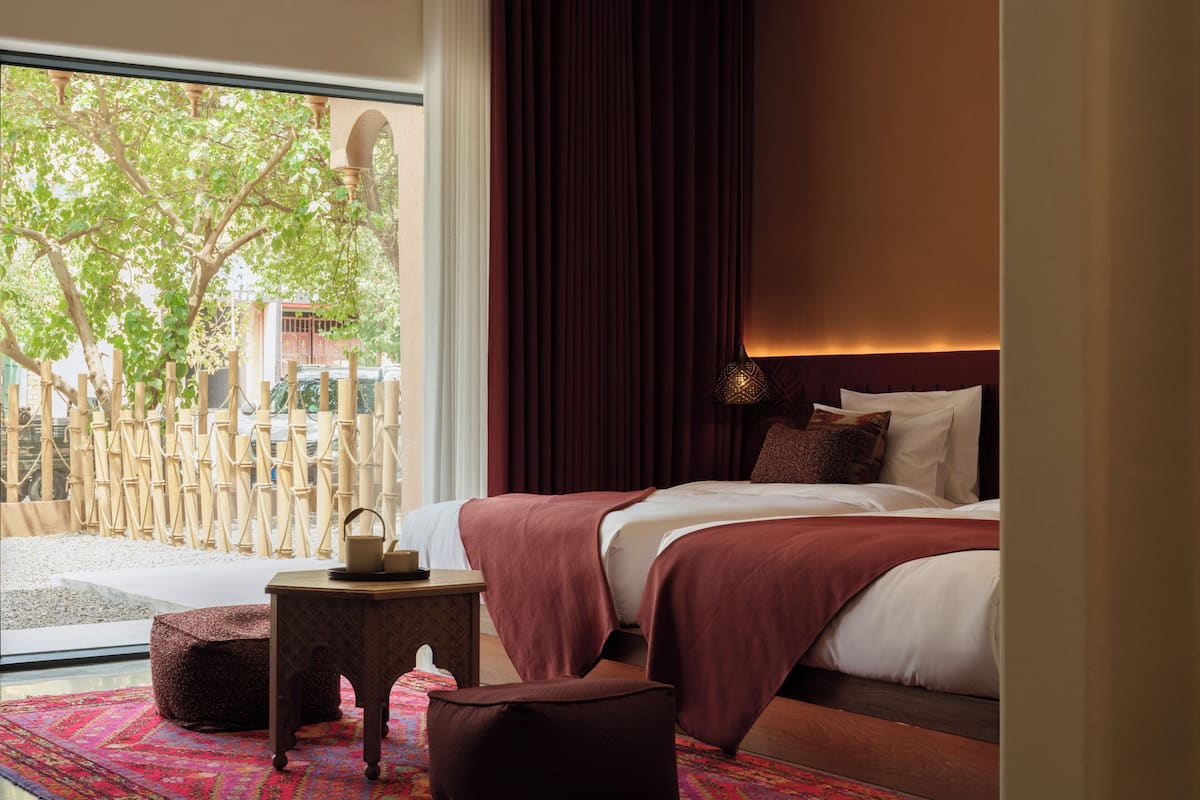 Deluxe Twin Room | Courtyard view