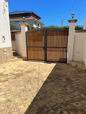 Property grounds - Cozy vacation home in the Saline Nature Park in Marsala (Marsala)