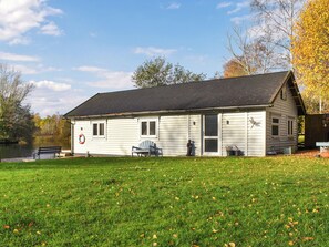Exterior - The Boathouse - UK50892 (Pentey)
