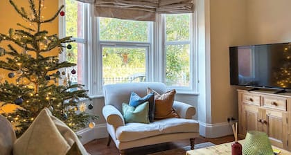 2 bedroom accommodation in Malvern