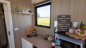 Fridge, microwave, stovetop, toaster