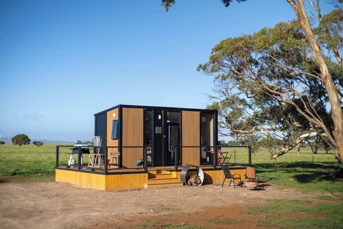The Cartapo Cottage by Tiny Away