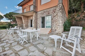 Outdoor dining - Il Cavo Suite 1 - un nido Vista Mare (Rio Marina)