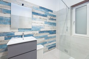 Shower, hair dryer - Il Cavo Suite 2 - un nido Vista Mare (Rio Marina)