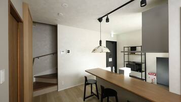 Twin Room | In-room safe, free WiFi