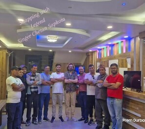 المنشأة من الداخل