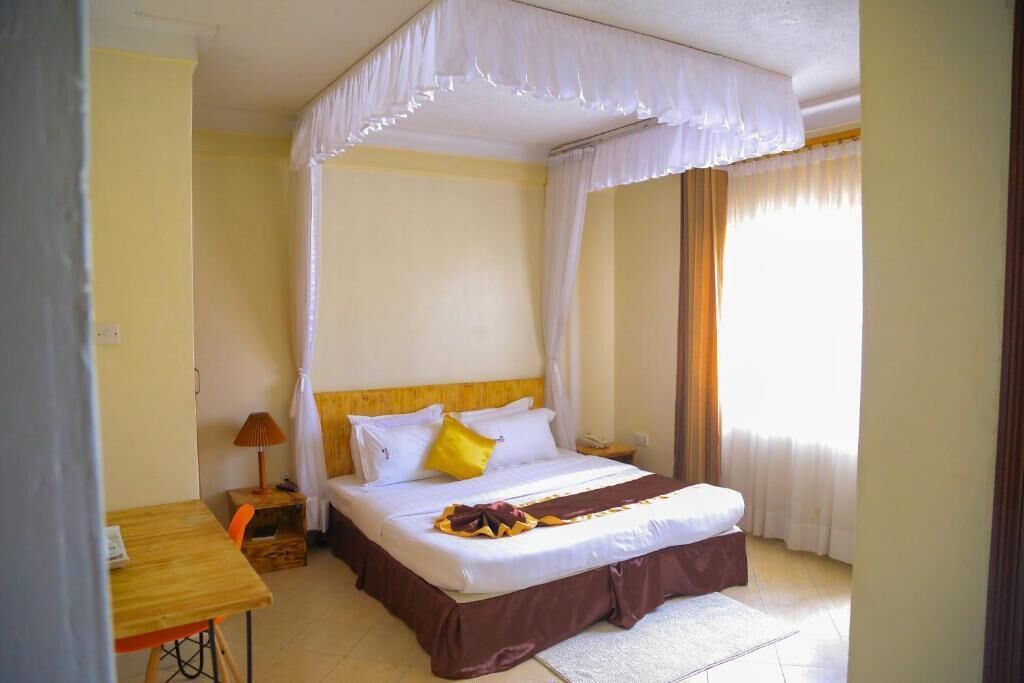 デラックス ダブルまたはツインルーム リバービュー | 客室内のダイニングエリア