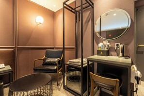 Deluxe Double Room, City View | Desk, laptop workspace, free WiFi