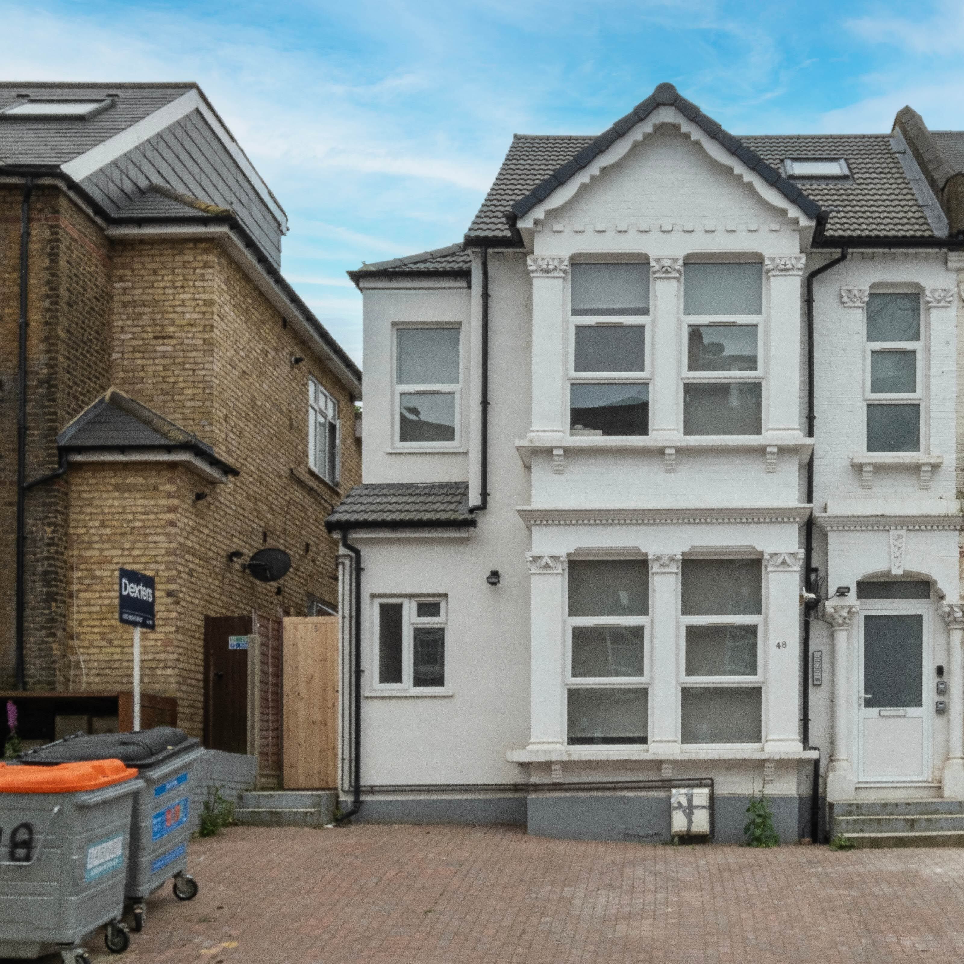 Fachada da propriedade