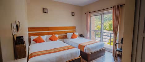 Family Room, Resort View