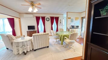 Family House, Patio, Garden View | Interior