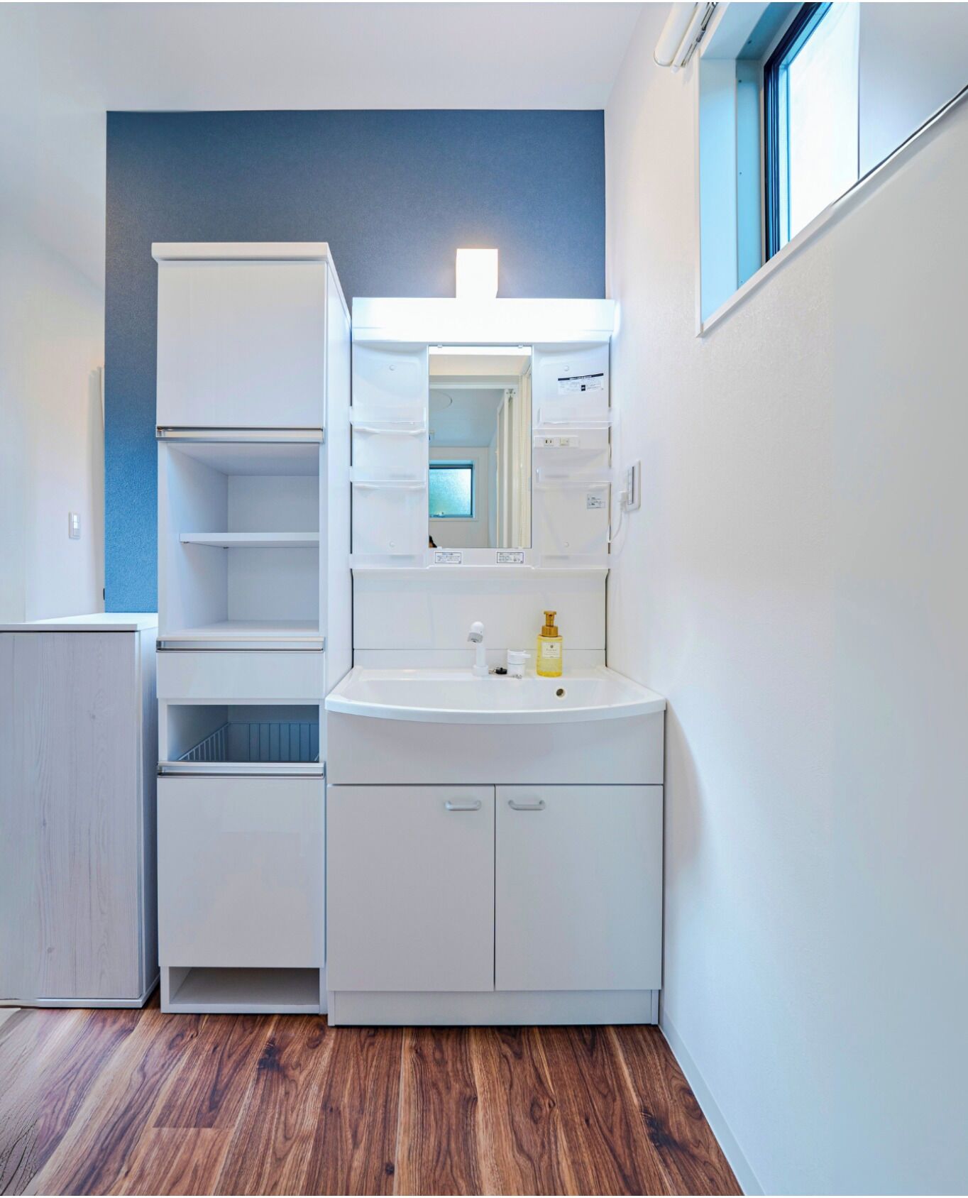 Hårføner og håndklær