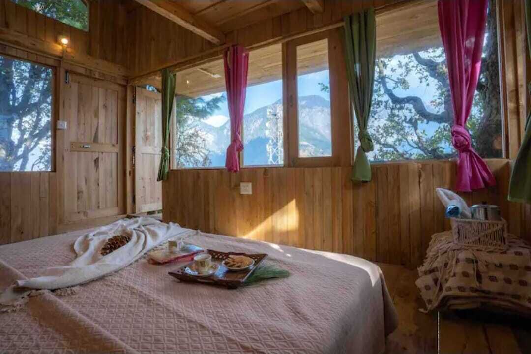 Internet, bed sheets