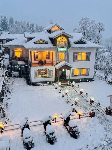 The Gulmarg Palace