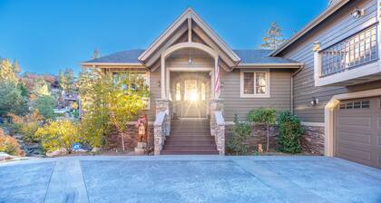 New! Bearadise ~ The Retreat