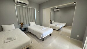 Ảnh chưa phân loại, 4 trong số 21 ảnh, nút