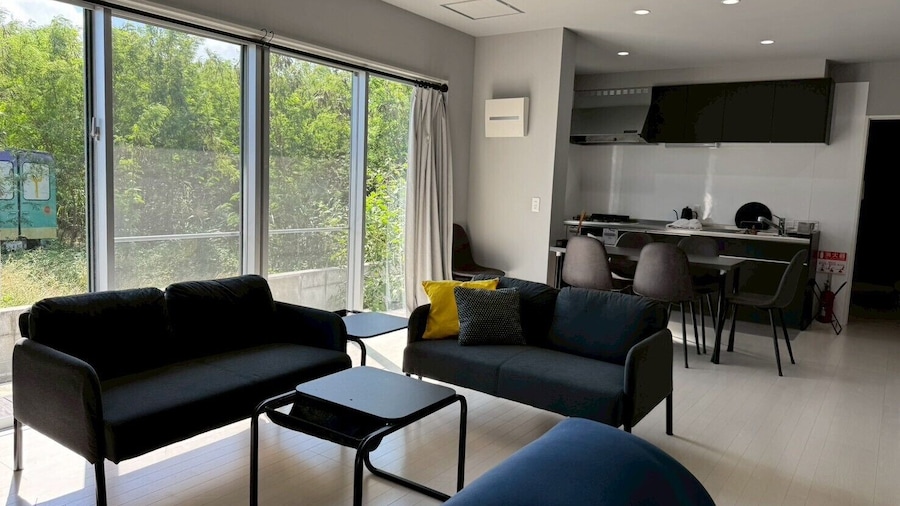 Suzuiro House