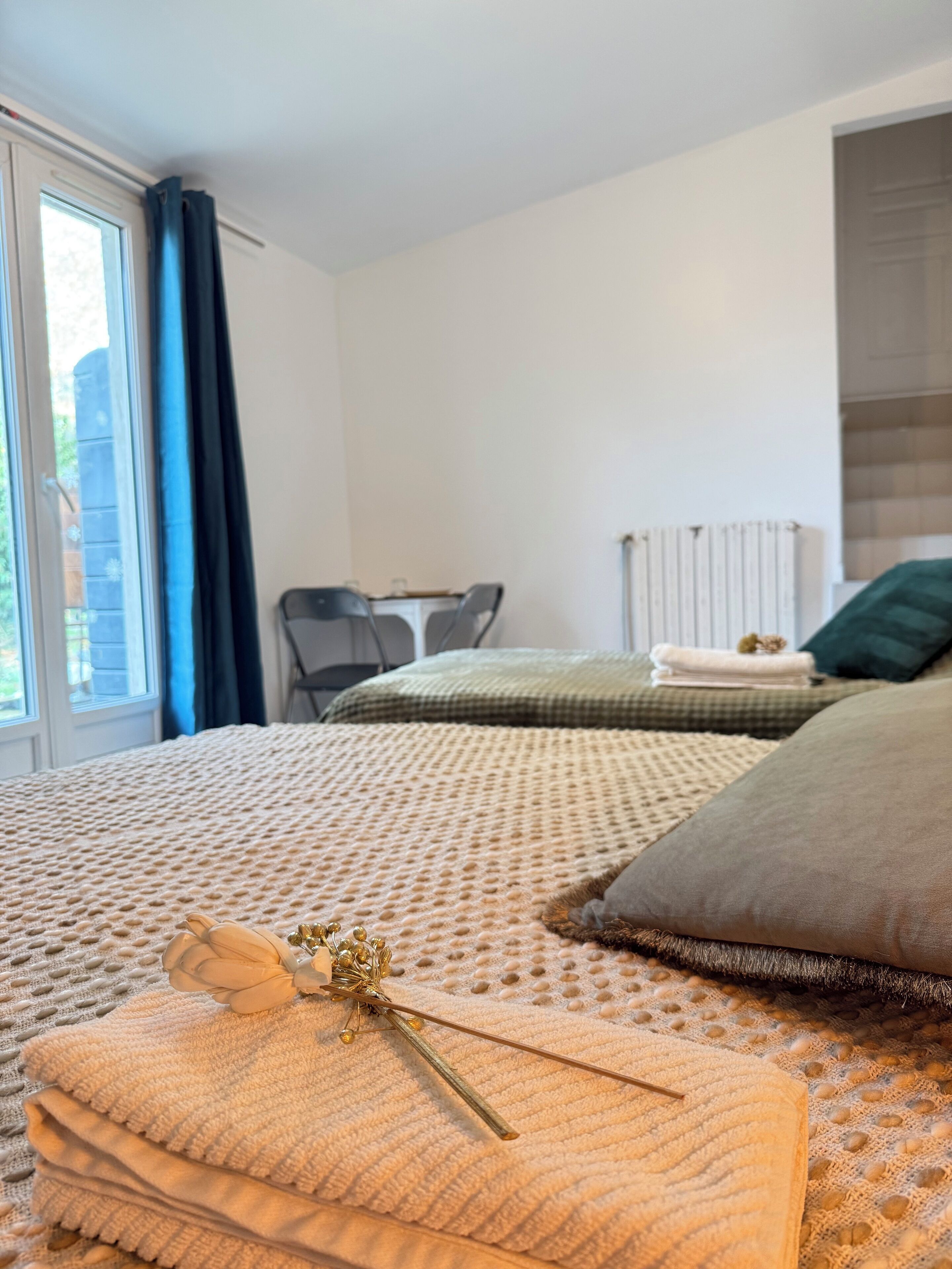 Wi-Fi gratuit, draps fournis