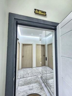 Comfort Apartment, Balcony, Courtyard View - Zarafshan city 64 Tashkent (Tashkent)