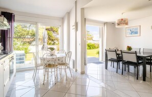 Dining - Villa proche de la mer (Bretignolles-Sur-Mer)