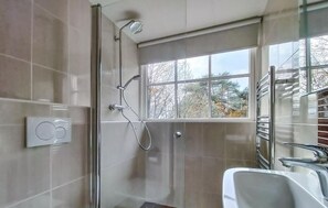 Shower - Gorgeous home in Lemele with heated swimming pool (Lemele)