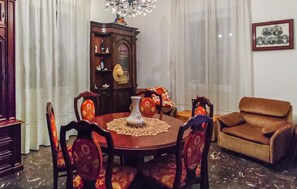 Dining - Lovely home in Caranza(Varese Ligure) (Caranza(Varese Ligure))