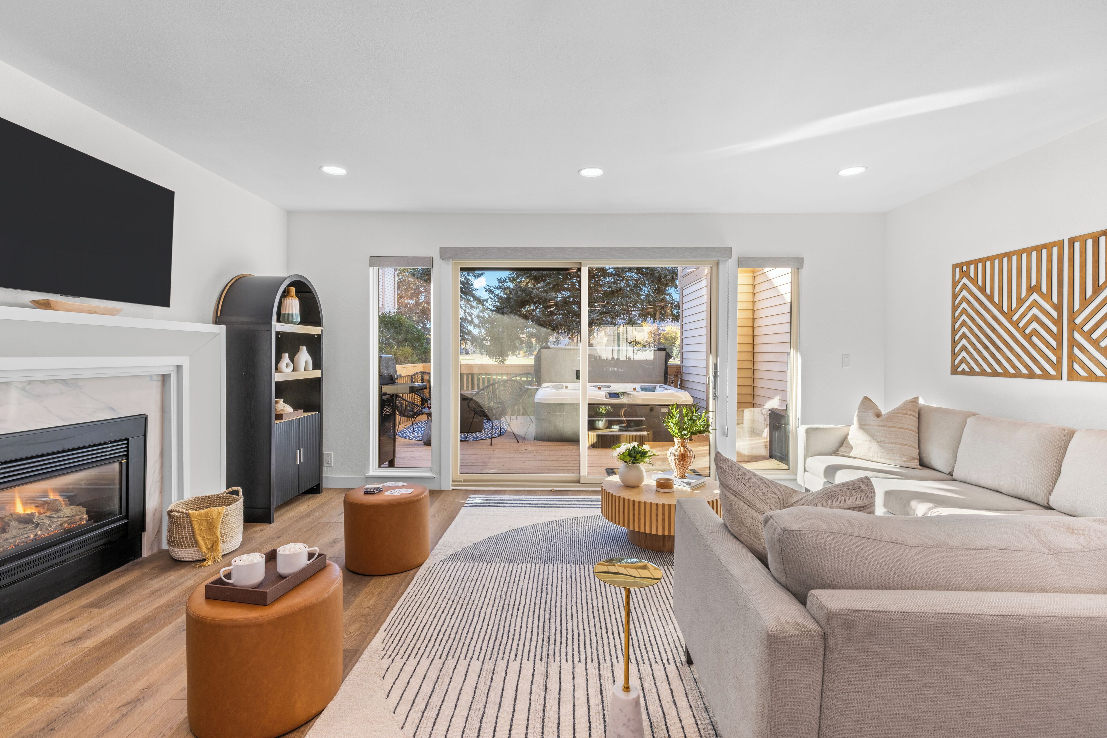 スマートテレビ、暖炉