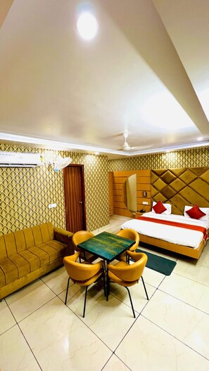 이그제큐티브 더블룸 | 책�상, 무료 WiFi