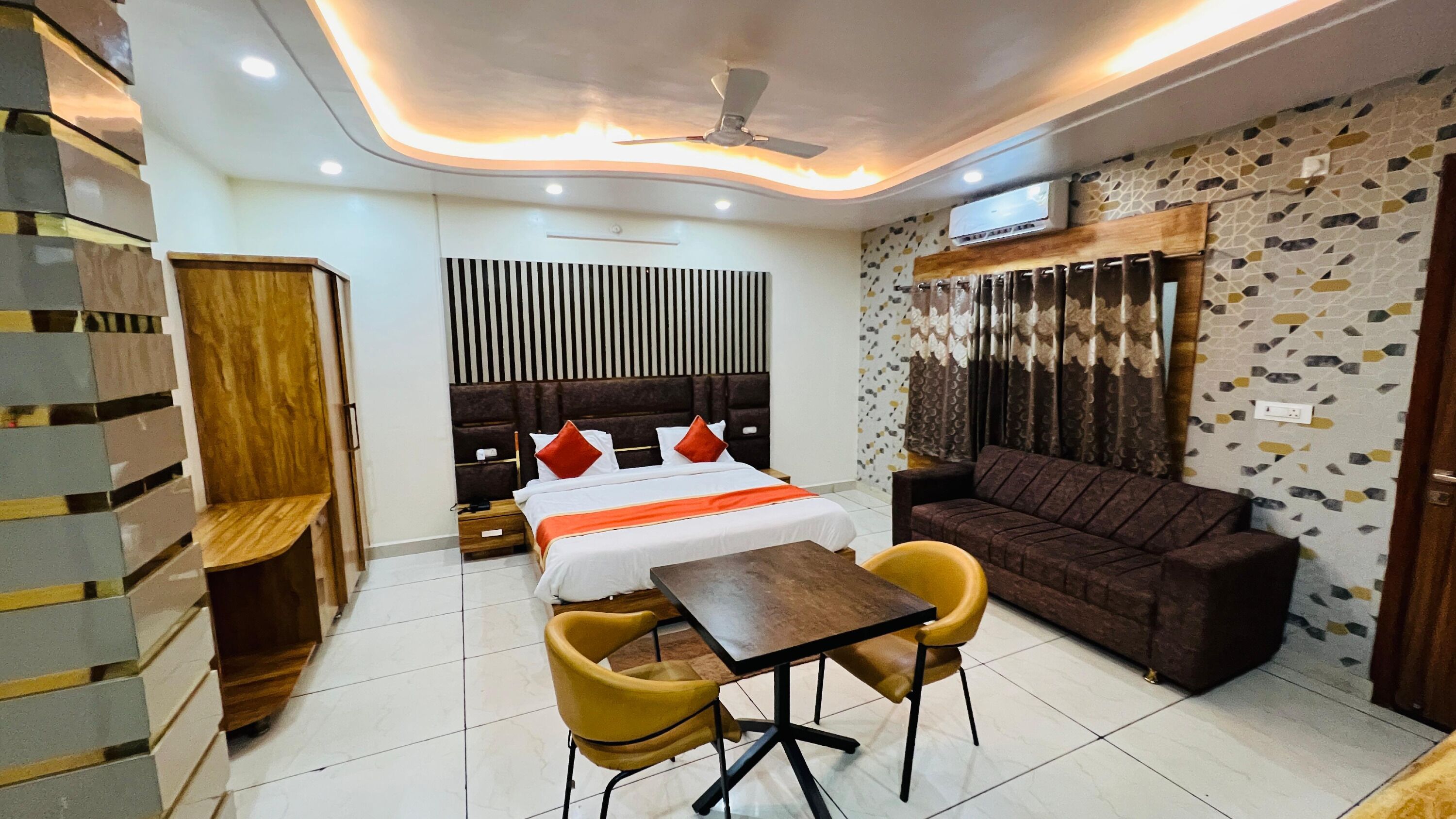 Executive-Doppelzimmer | Schreibtisch, kostenloses WLAN